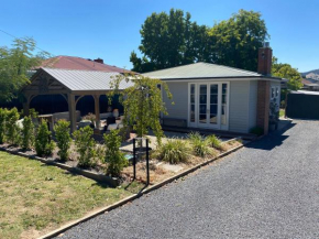 Stones on Standish RUA, Myrtleford
